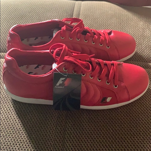 Shoes - Picture 2 of 5